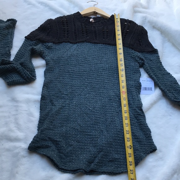 Free People snowflake colorblocked pointelled sweater inTeal Ocean Combo - Picture 9 of 10